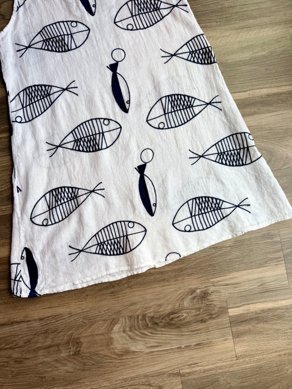 Vasna Italian Linen Embroidered Fish Coastal Lagenlook Shift Dress Large - Picture 7 of 10